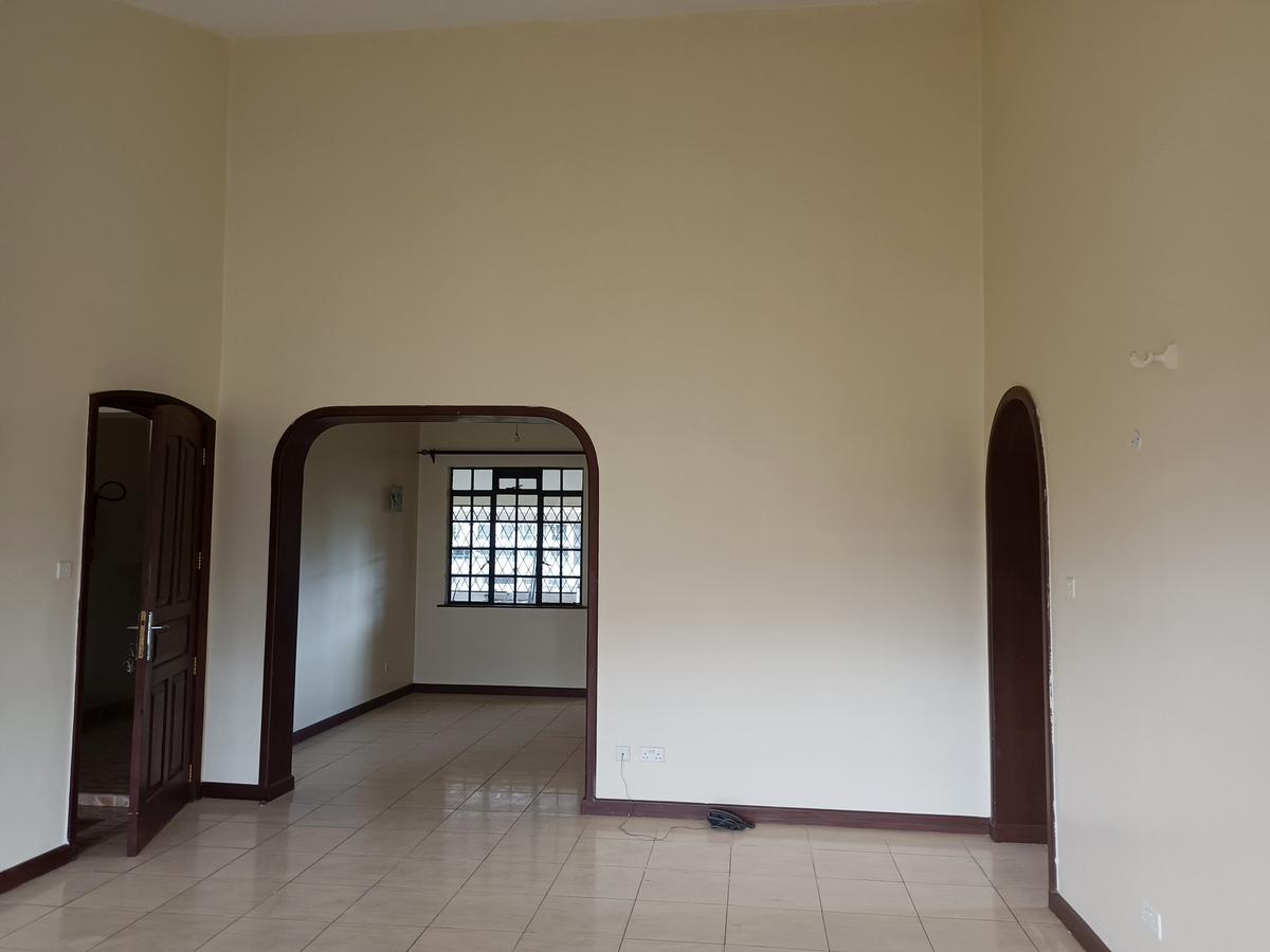 3 Bed Apartment with En Suite at Rhapta Road - 5