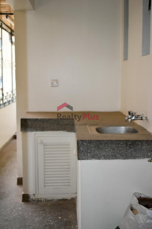 3 Bed Apartment with Parking in Kileleshwa - 13