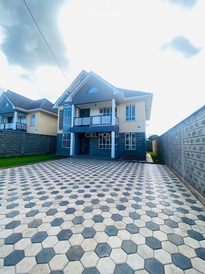 3 Bed Townhouse with En Suite at Eastern Bypass - 1
