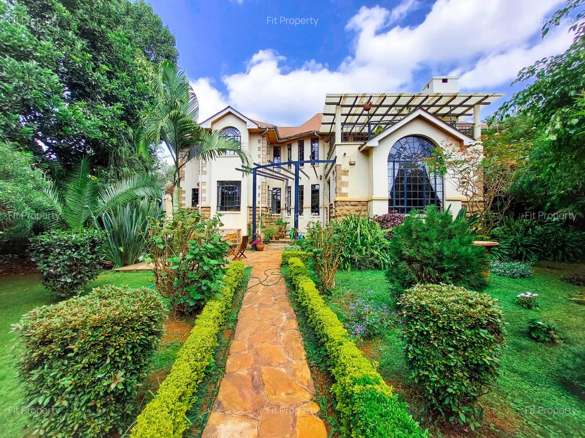 4 Bed House with En Suite at Nairobi - 2