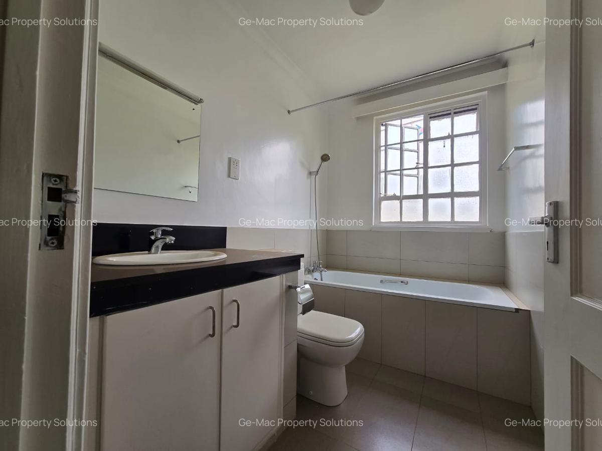3 Bed Apartment with En Suite in Muthaiga - 19