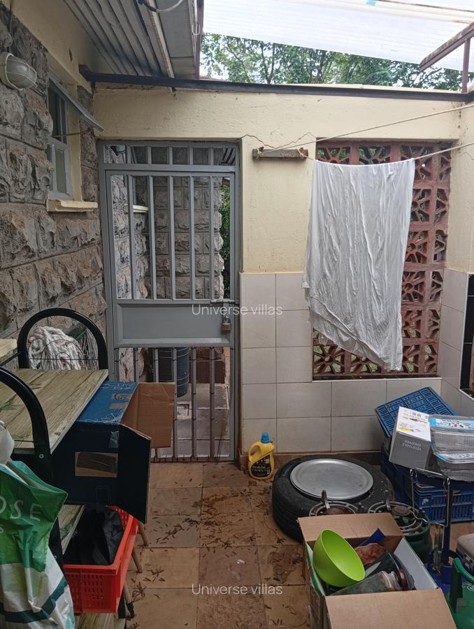 2 Bed Townhouse with En Suite at Karen - 17