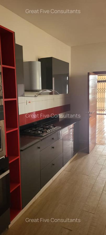 5 Bed Villa with En Suite in Runda - 7