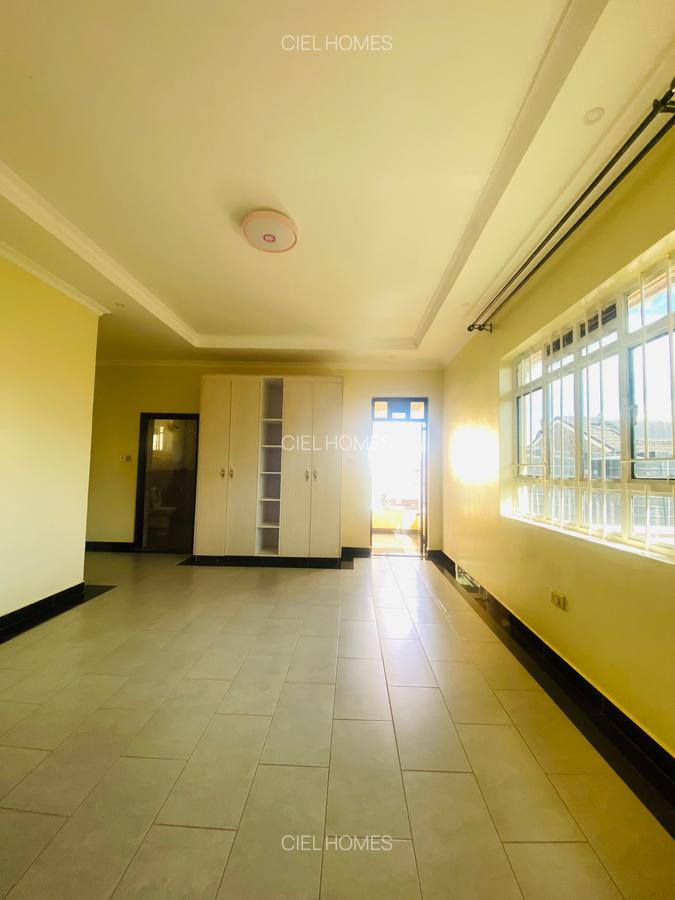 4 Bed Townhouse with En Suite at Mugutha - 17