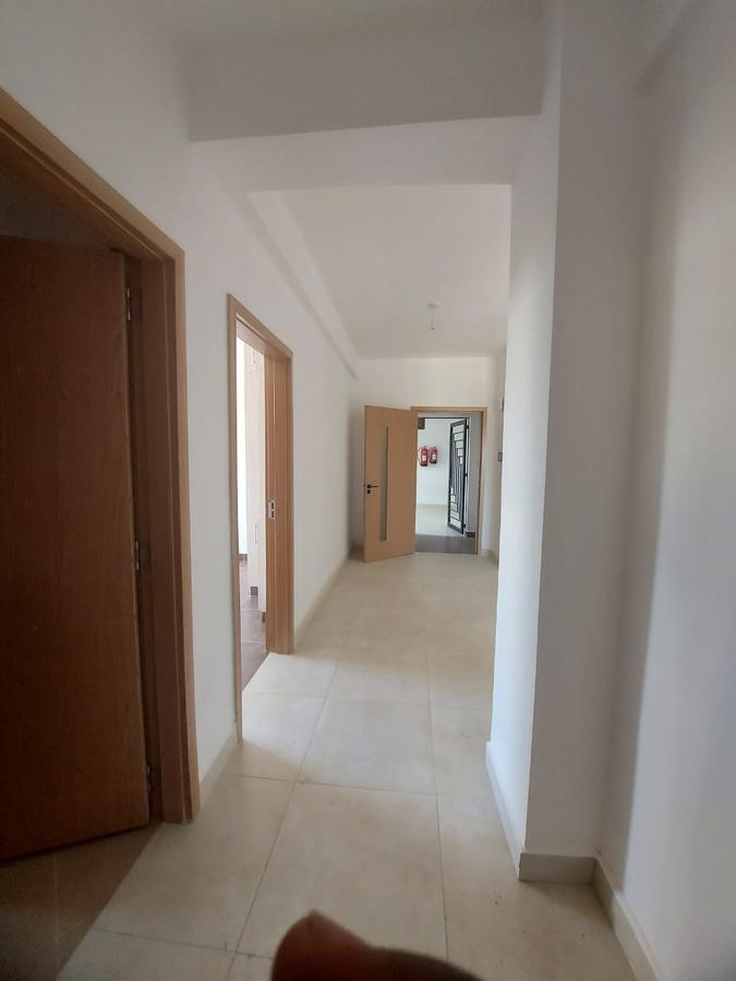 3 Bed Apartment with En Suite at Parklands - 3