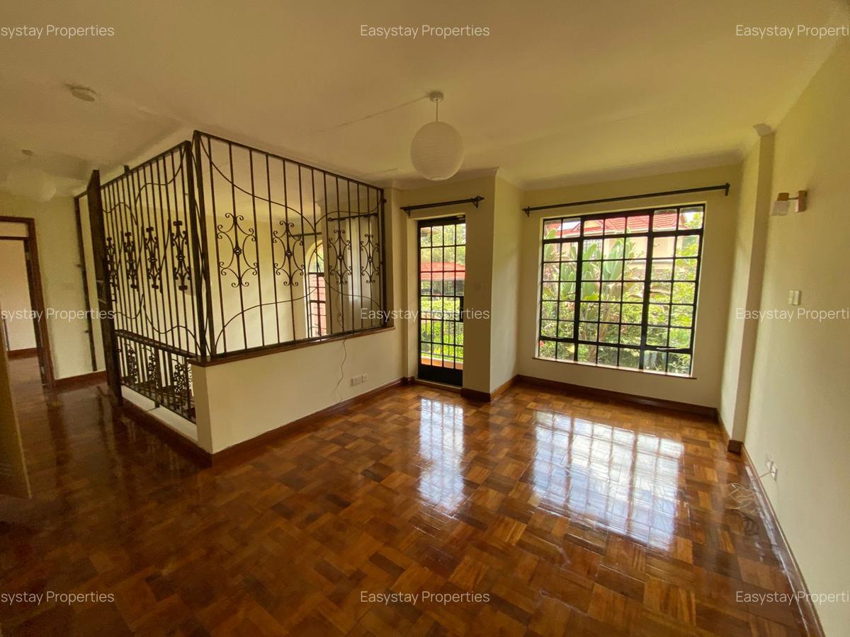 4 Bed House with En Suite in Runda - 5