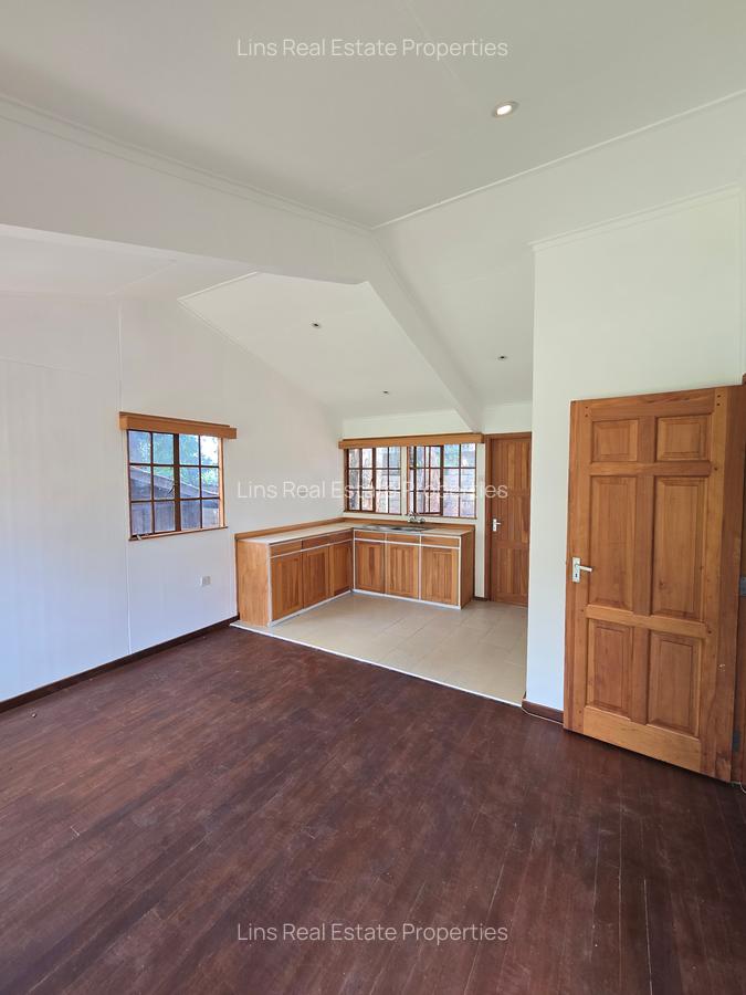 1 Bed House with Garden in Kitisuru - 2