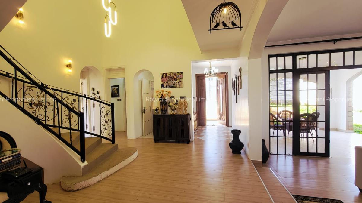 4 Bed House with En Suite in Kiambu Road - 8