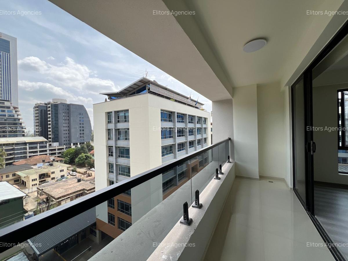 2 Bed Apartment with En Suite at Westlands Road - 15