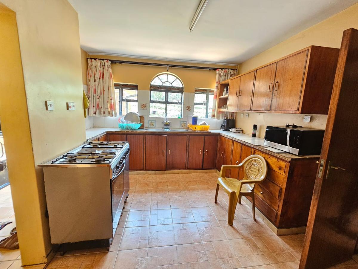 4 Bed House with En Suite in Kitisuru - 6