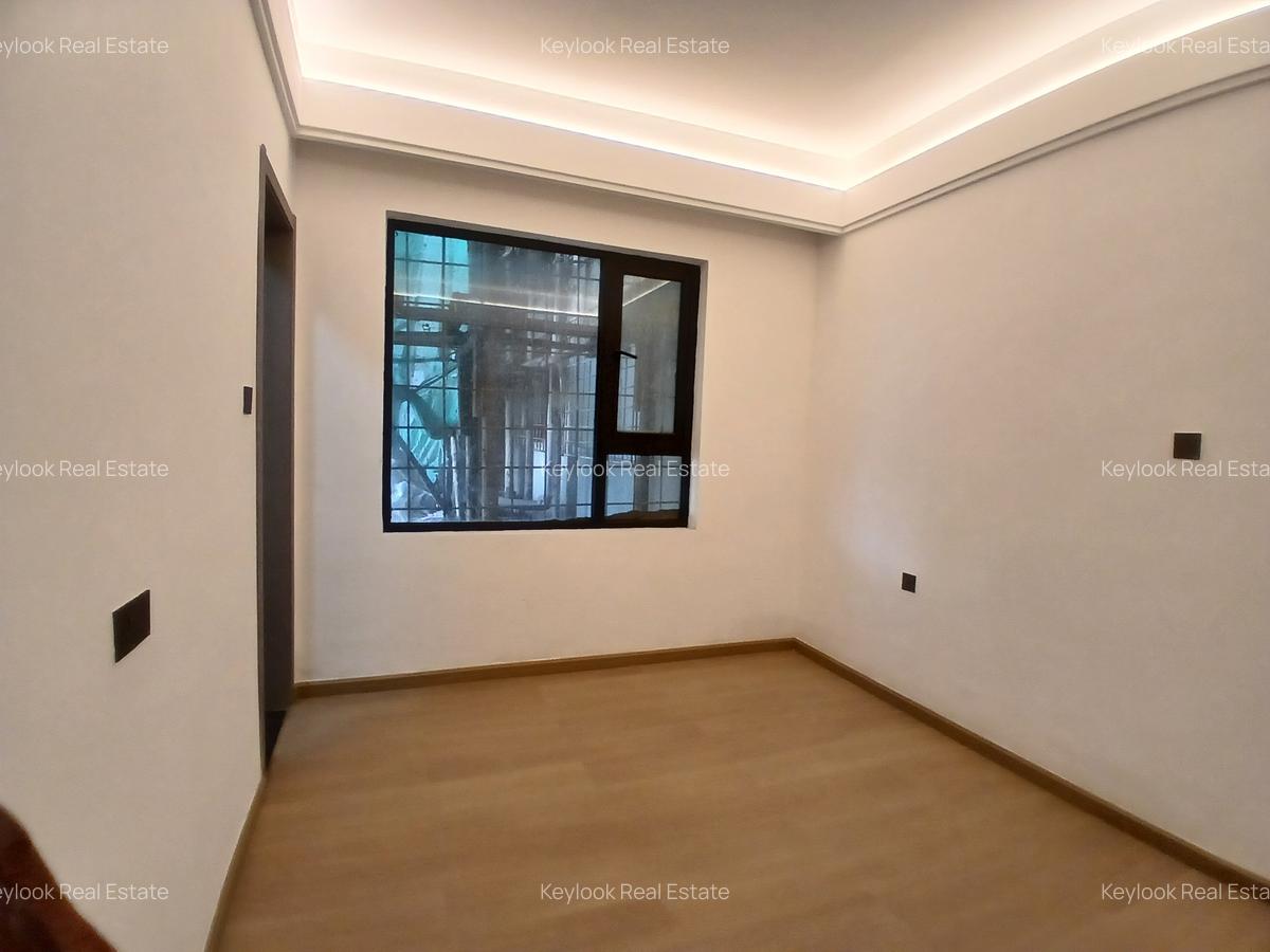 5 Bed Apartment with En Suite at Lavington - 11