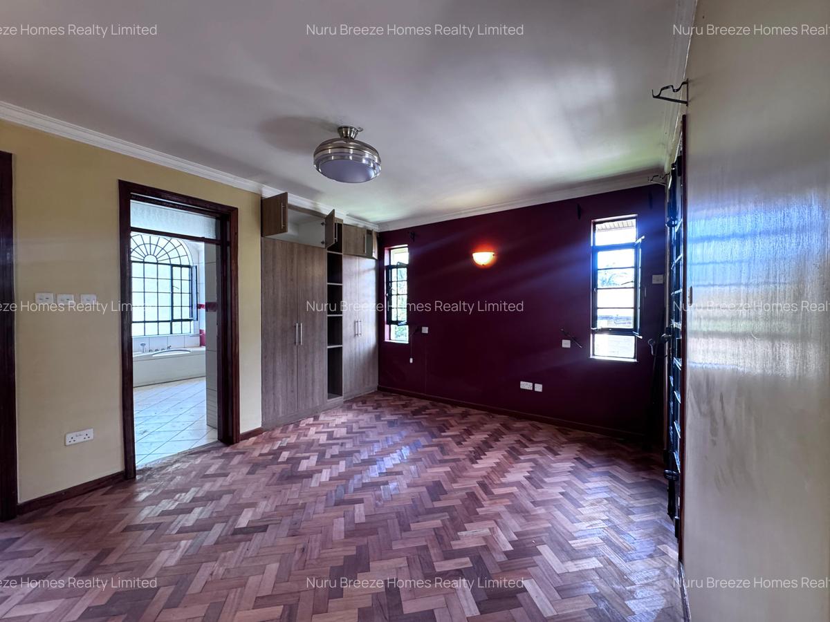 5 Bed Townhouse with En Suite in Runda - 13