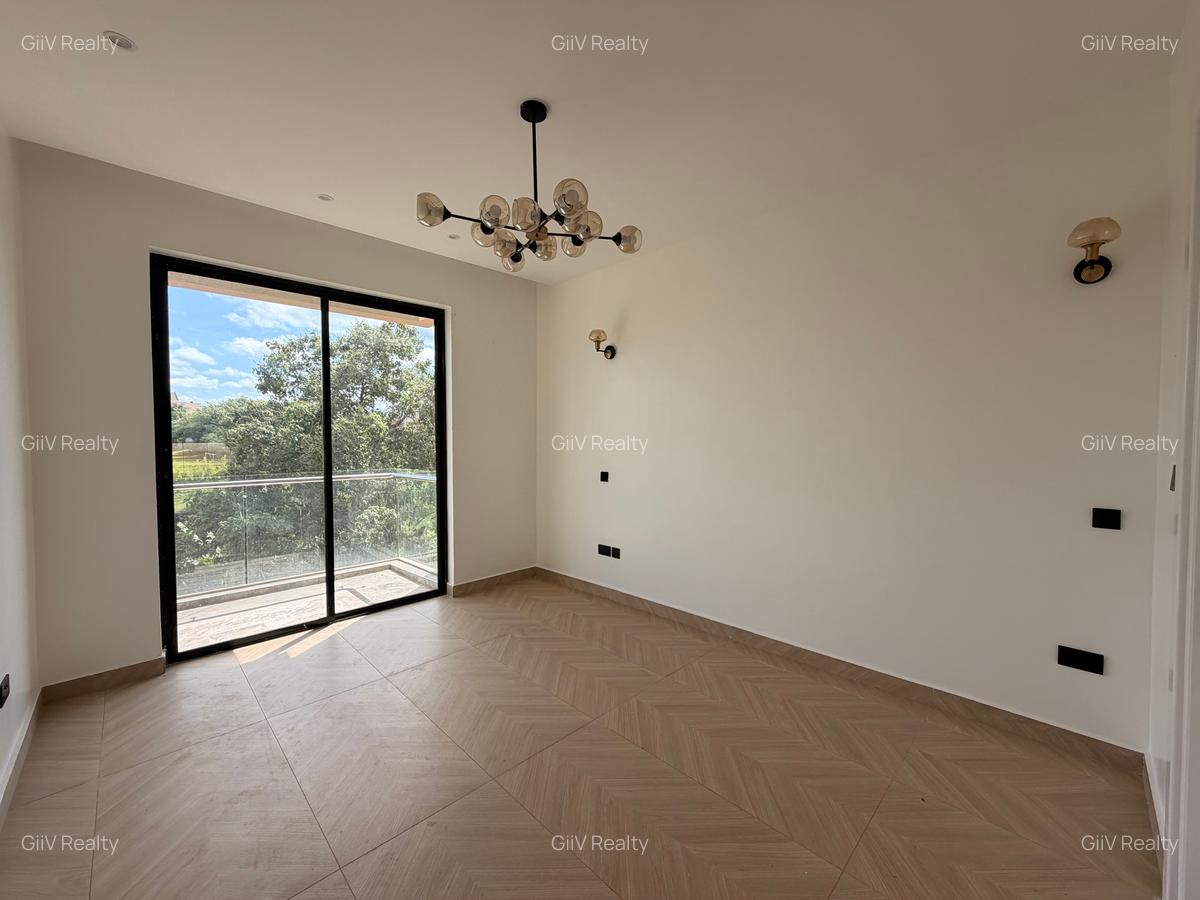 2 Bed Apartment with Borehole in Runda - 12