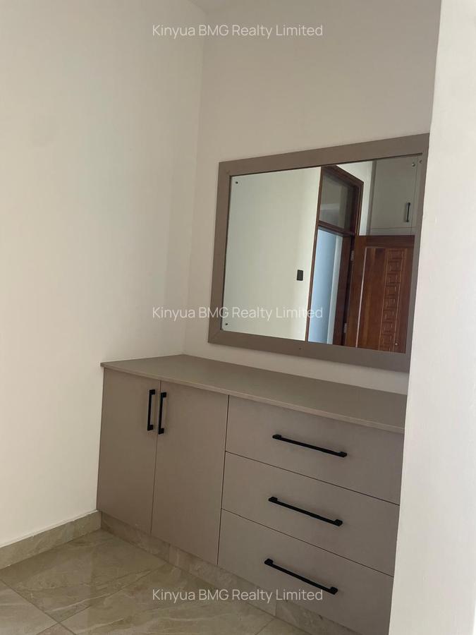 Serviced 4 Bed Apartment with En Suite in Nyali Area - 4