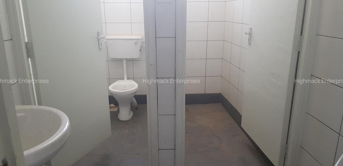 7,000 ft² Commercial Property with Service Charge Included at Icd Road - 4