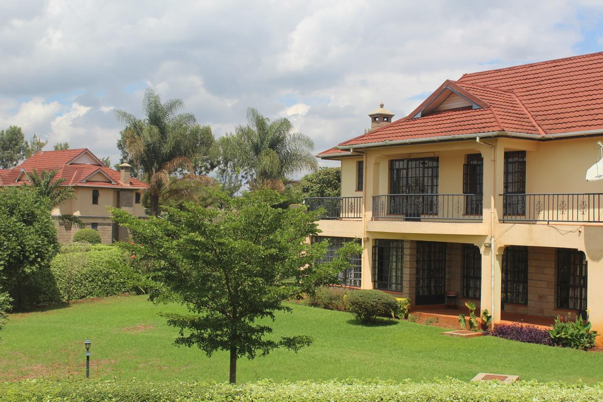 4 Bed Villa with En Suite in Runda - 19