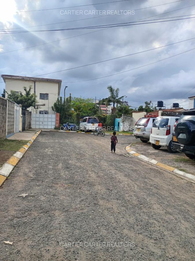 4 Bed House in Buruburu - 3