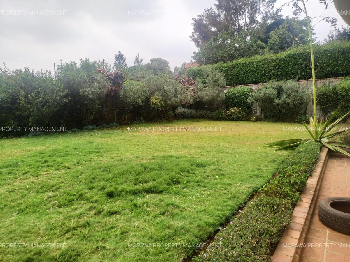 5 Bed Townhouse with En Suite in Kitisuru - 9