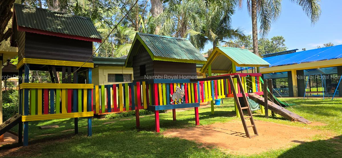 4 Bed Townhouse with En Suite at Grovelia Grove - 8