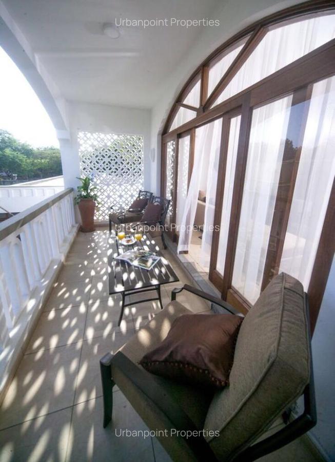 4 Bed House with En Suite in Nyali Area - 16