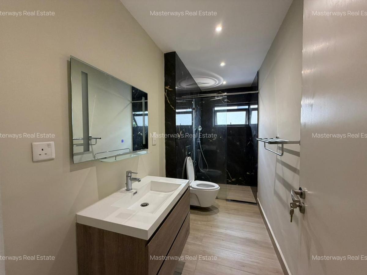 2 Bed Apartment with En Suite in Riverside - 8