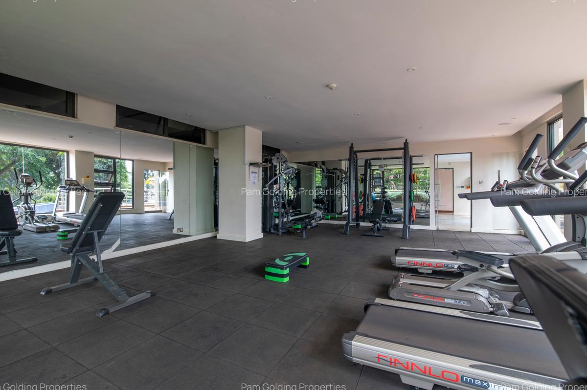 4 Bed Apartment with En Suite at General Mathenge - 12