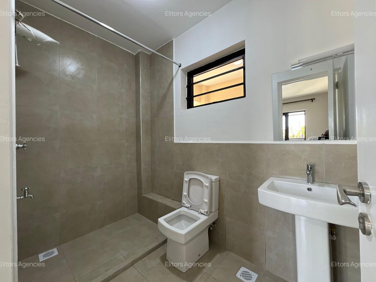 2 Bed Apartment with En Suite at Kirawa Road - 10