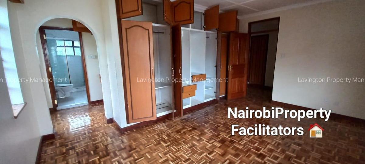 4 Bed Townhouse with En Suite at Lavington Green - 7