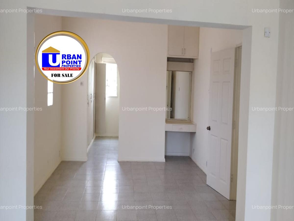 4 Bed House with Staff Quarters in Nyali Area - 4