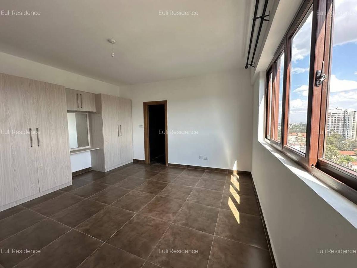 3 Bed Apartment with En Suite at Rhapta Rd - 4