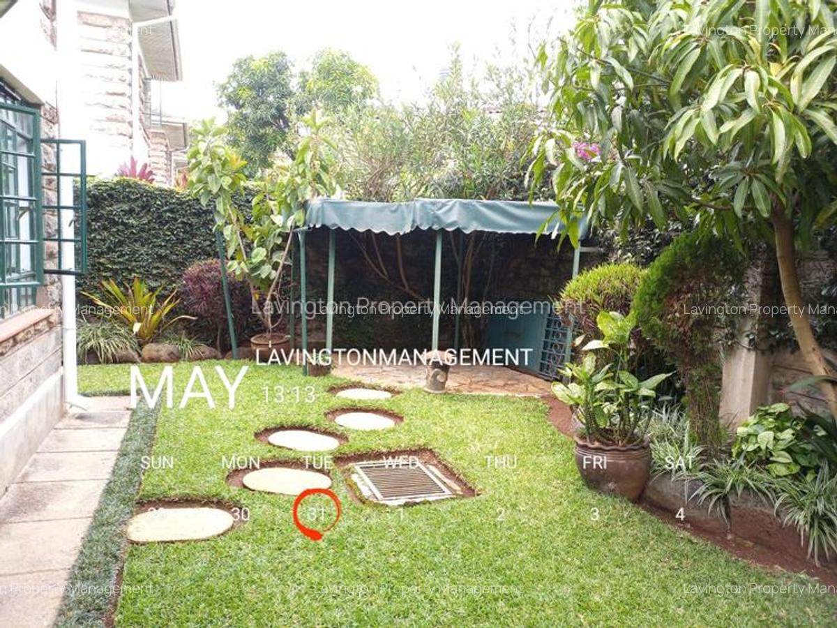 4 Bed Townhouse with En Suite at Lavington Green - 17