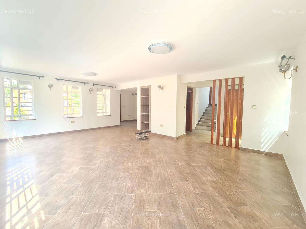 4 Bed Townhouse with En Suite in Kitisuru - 4