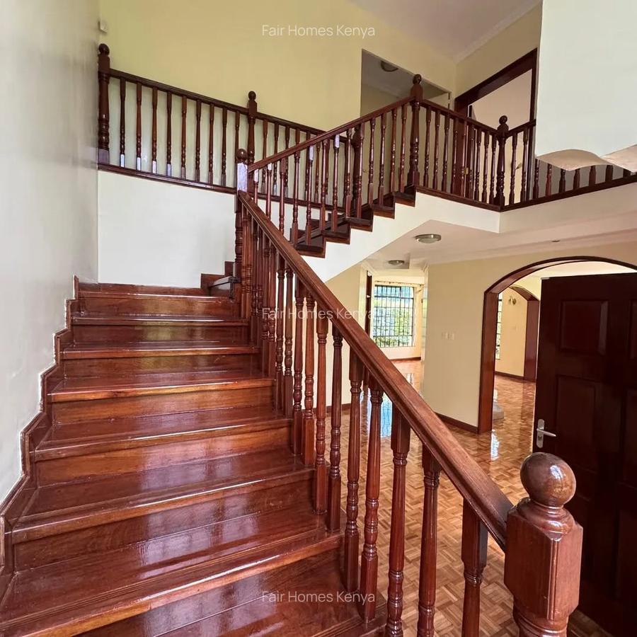 4 Bed Townhouse with En Suite at Chalbi Drive - 4