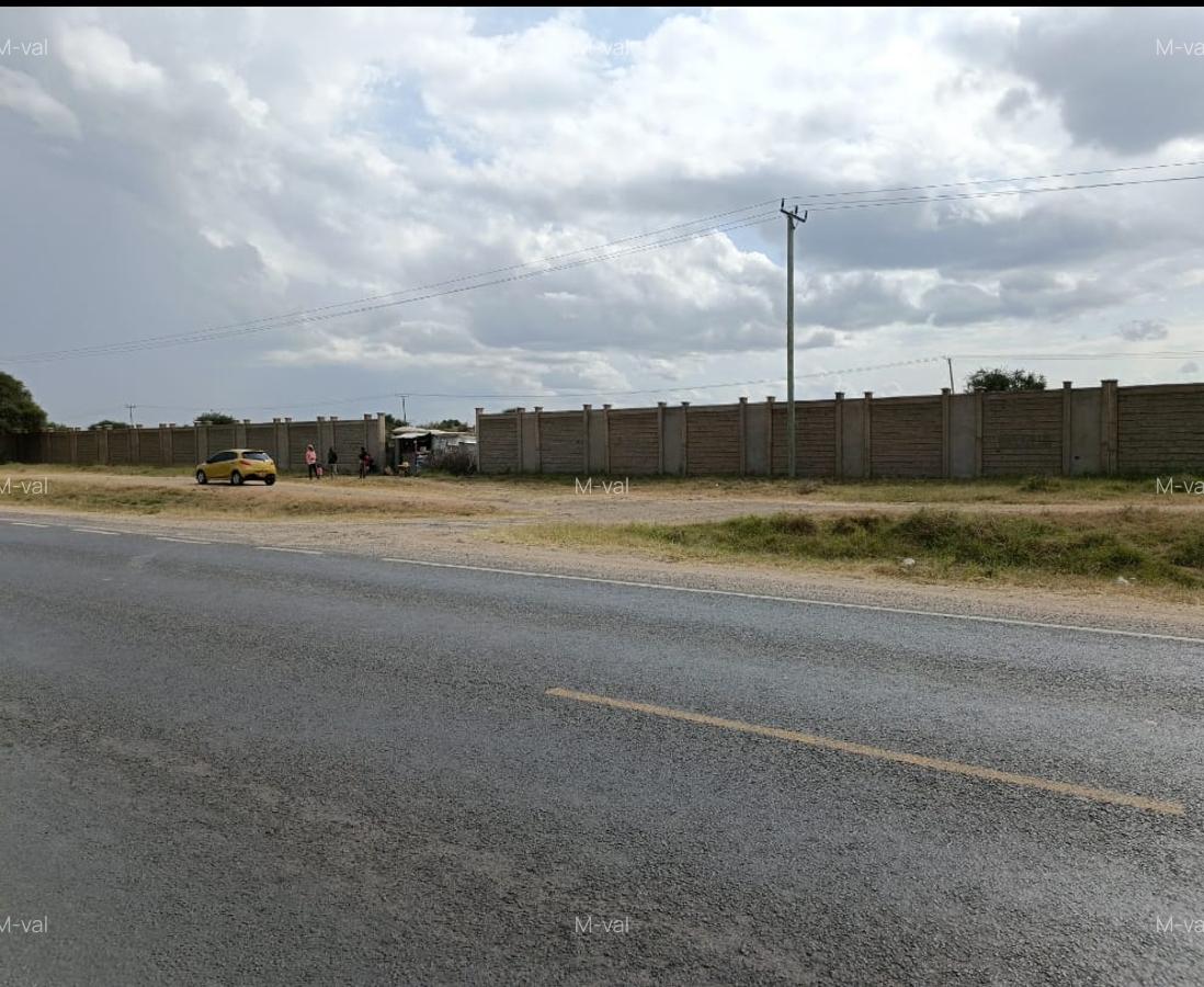 9.7 ac Land at Enkiringiri Area - Umma University - 2