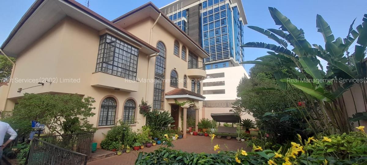 5 Bed Villa with En Suite in General Mathenge - 1