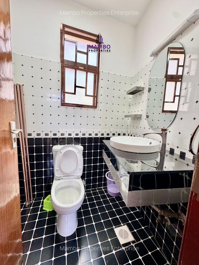 4 Bed Townhouse with En Suite at Runda - 6