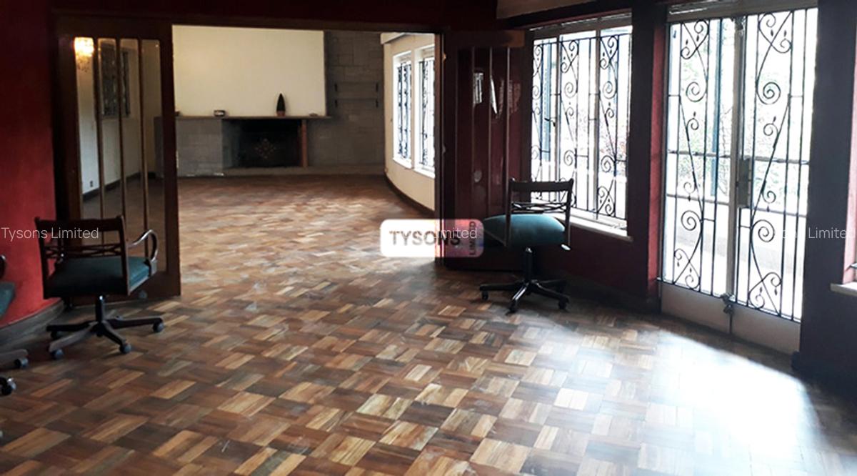 5 Bed House with En Suite in Muthaiga - 5