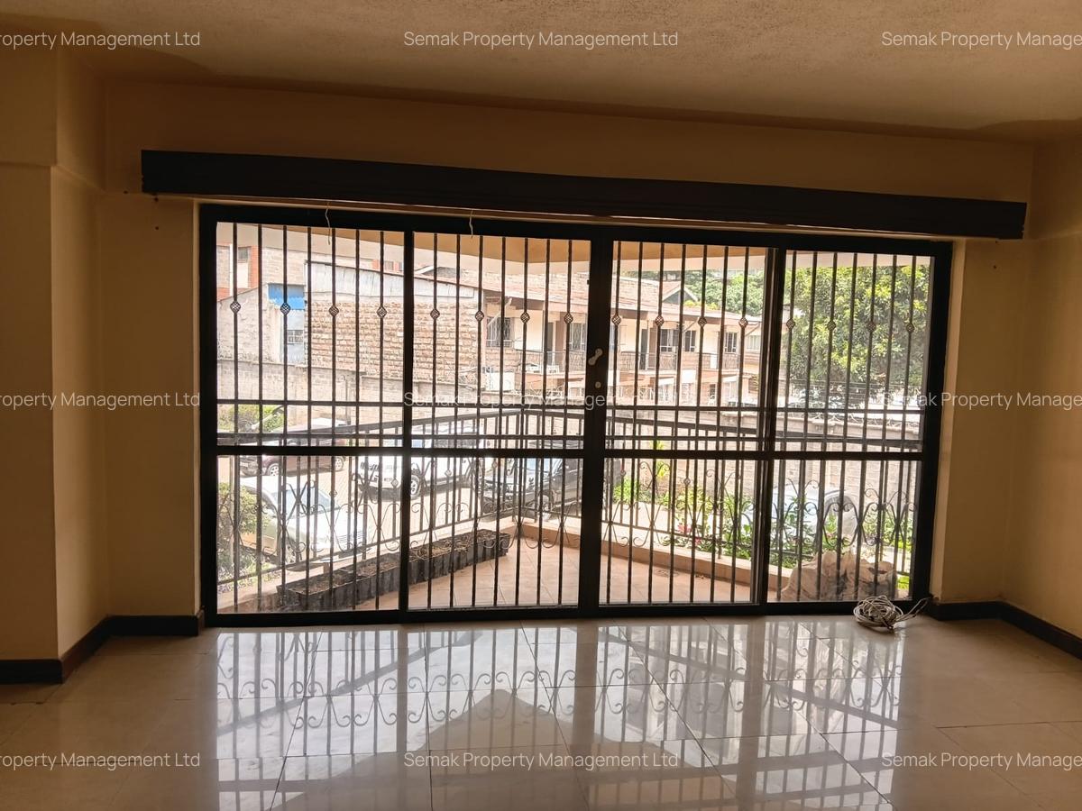3 Bed Apartment with En Suite in Westlands Area - 7