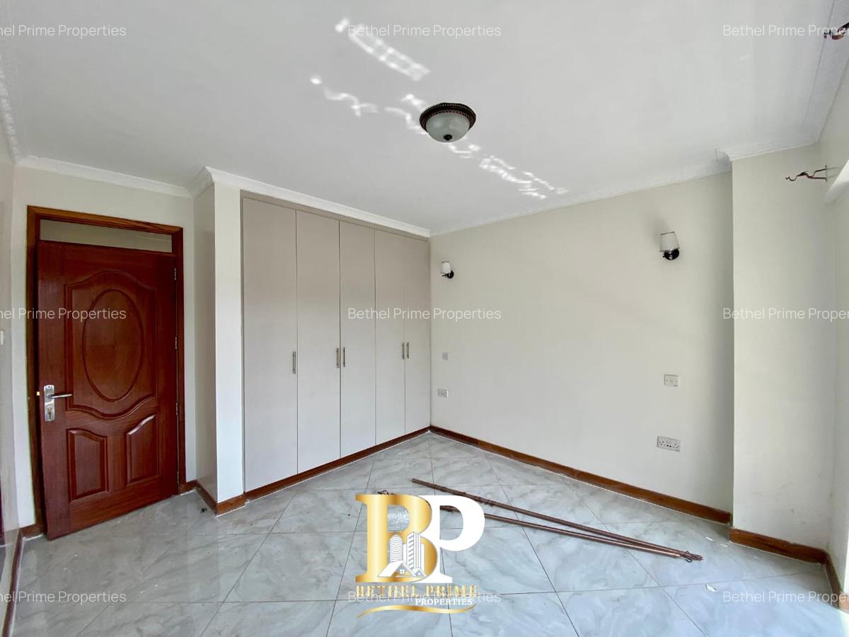 2 Bed Apartment with En Suite in Westlands Area - 9