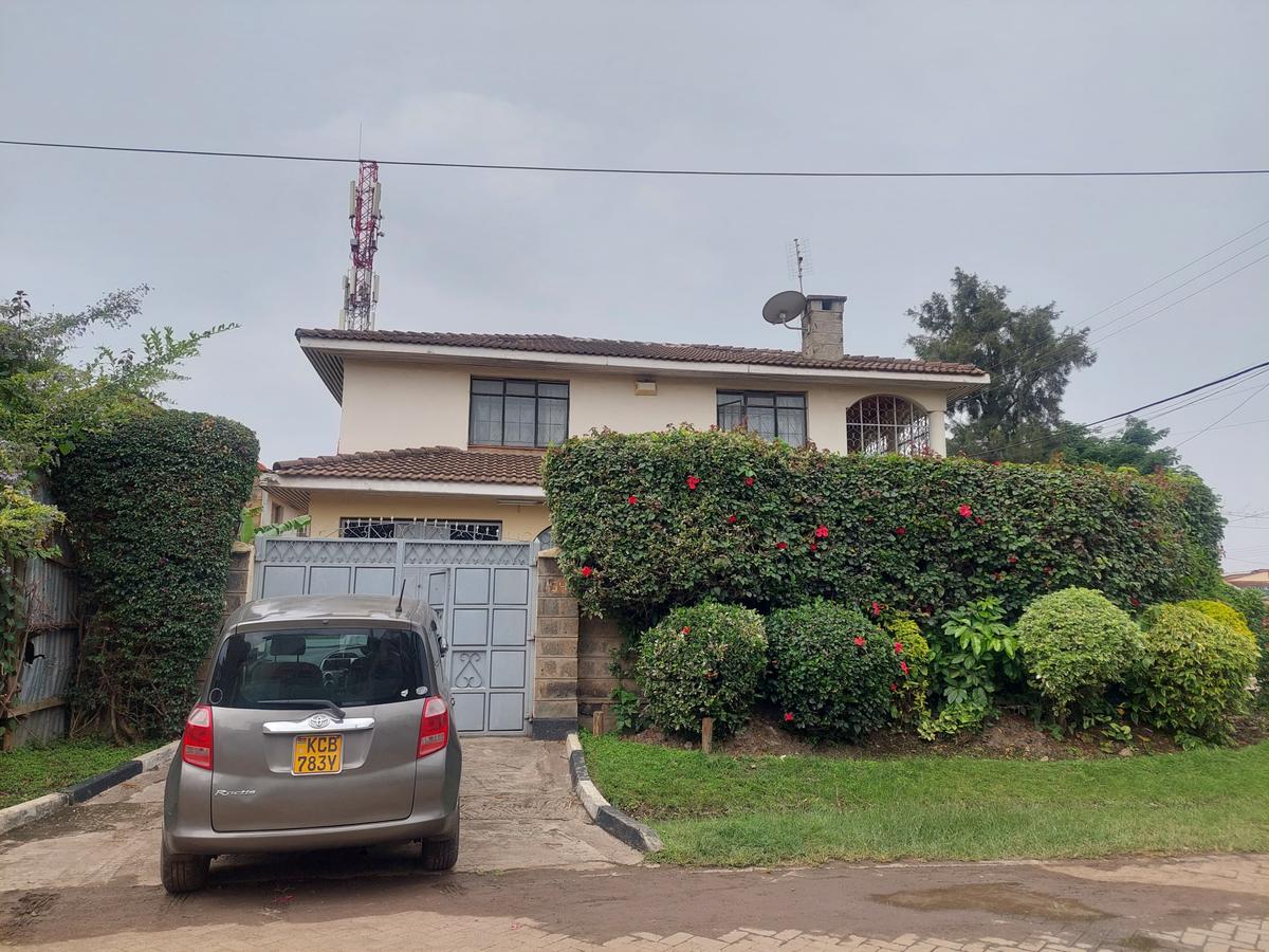 5 Bed House with En Suite in Donholm - 7