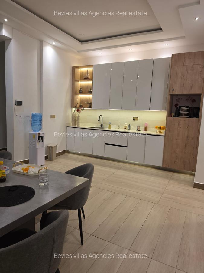 6 Bed Apartment with En Suite at Parklands - 8