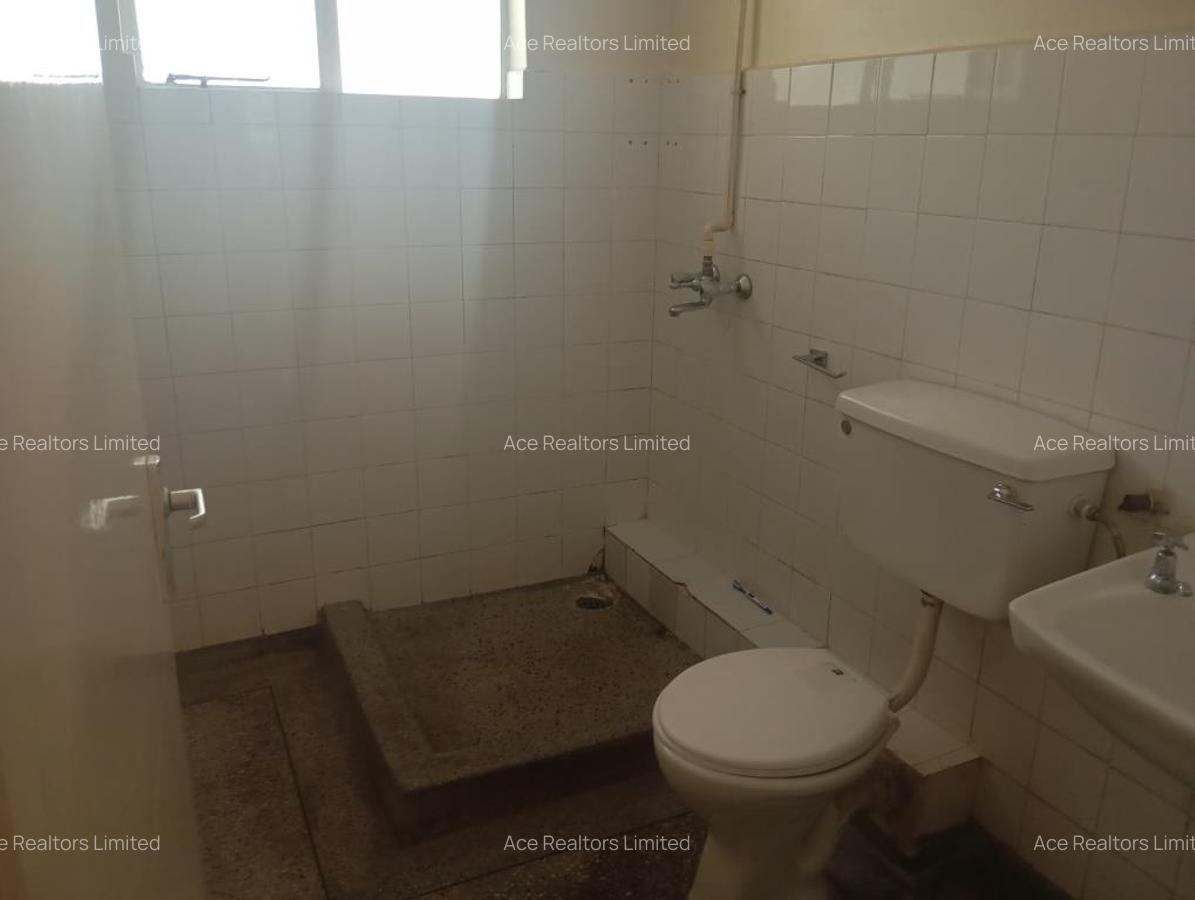 2 Bed Apartment with En Suite at Westlands Road Nairobi - 9