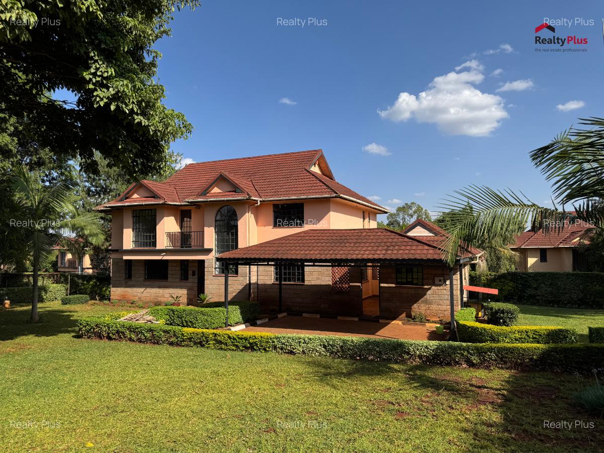 4 Bed House with En Suite in Runda - 1