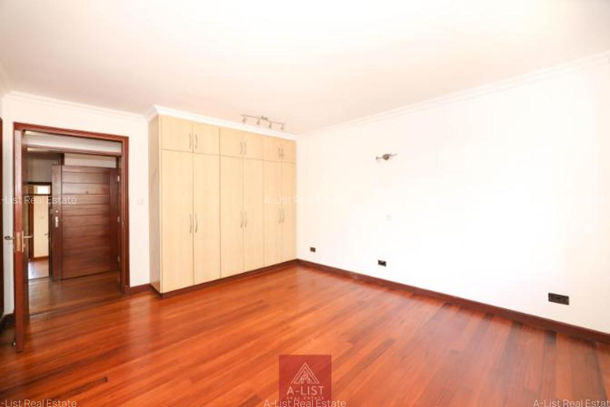 4 Bed House with En Suite at Loresho Ridge - 13