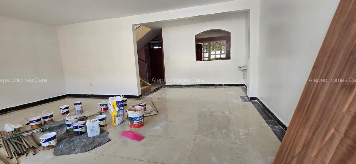 4 Bed House with Walk In Closet at Varsityville - 3