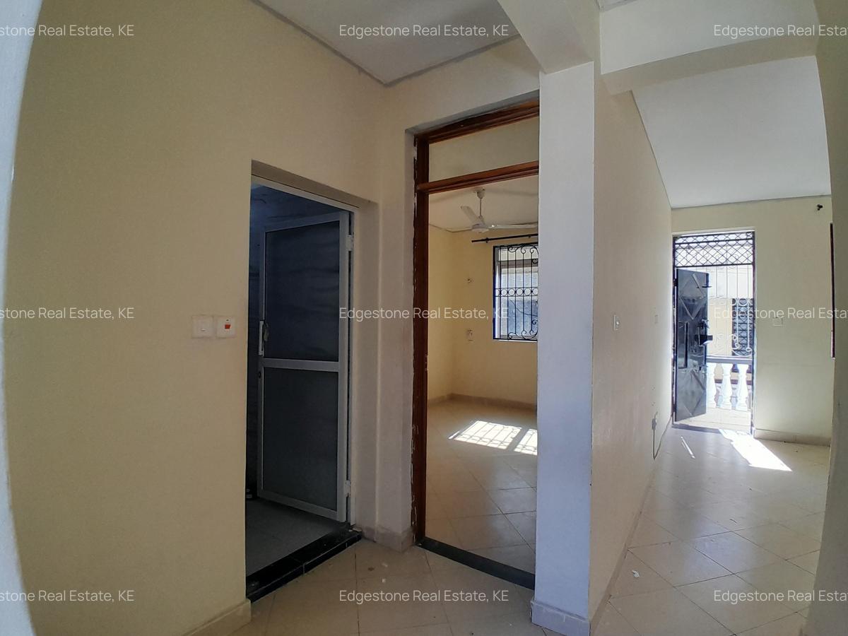 1 Bed Apartment with Borehole in Mtwapa - 1