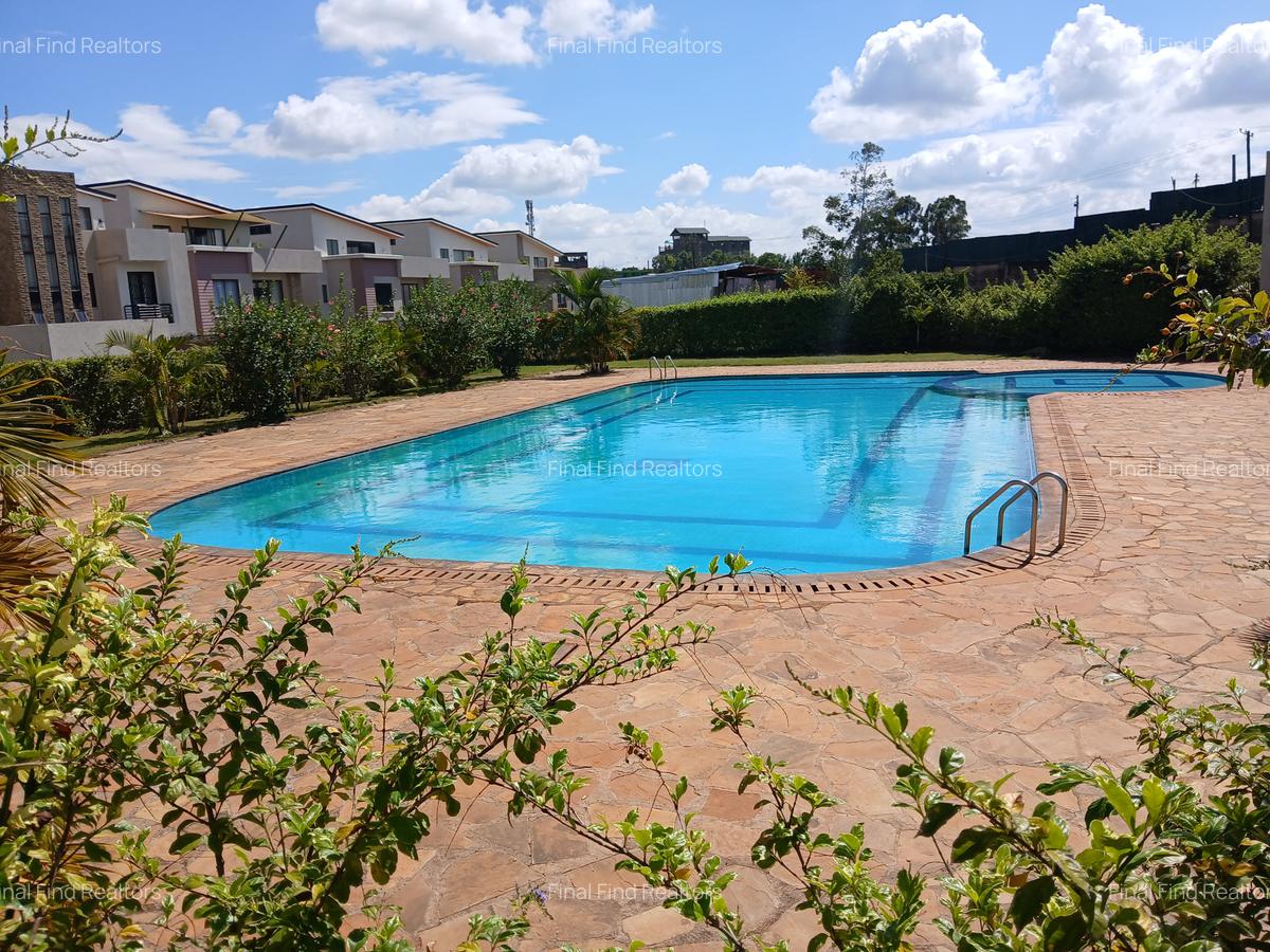 4 Bed Townhouse with Swimming Pool in Runda - 1
