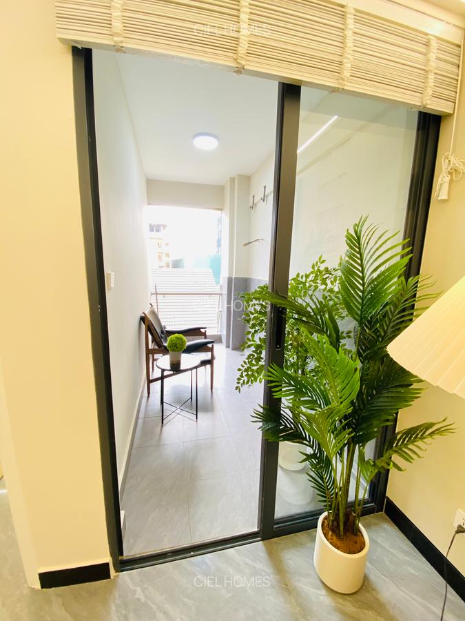 2 Bed Apartment with Swimming Pool at Wood Avenue - 20