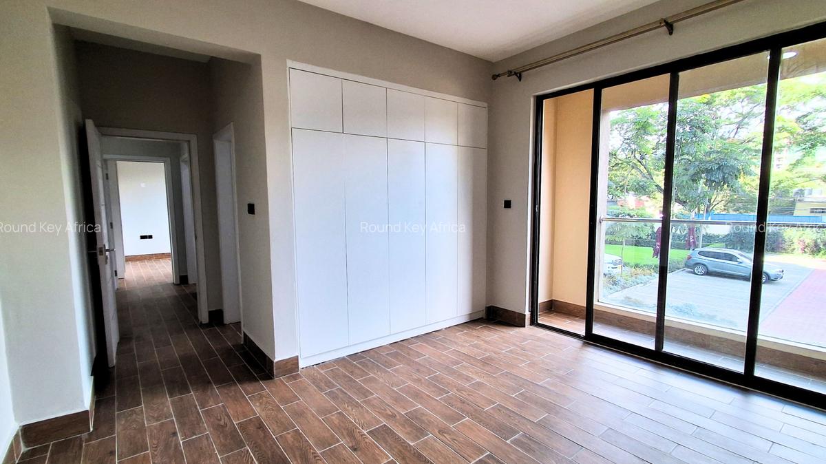 Serviced 2 Bed Apartment with En Suite at Mbaazi Close - 7
