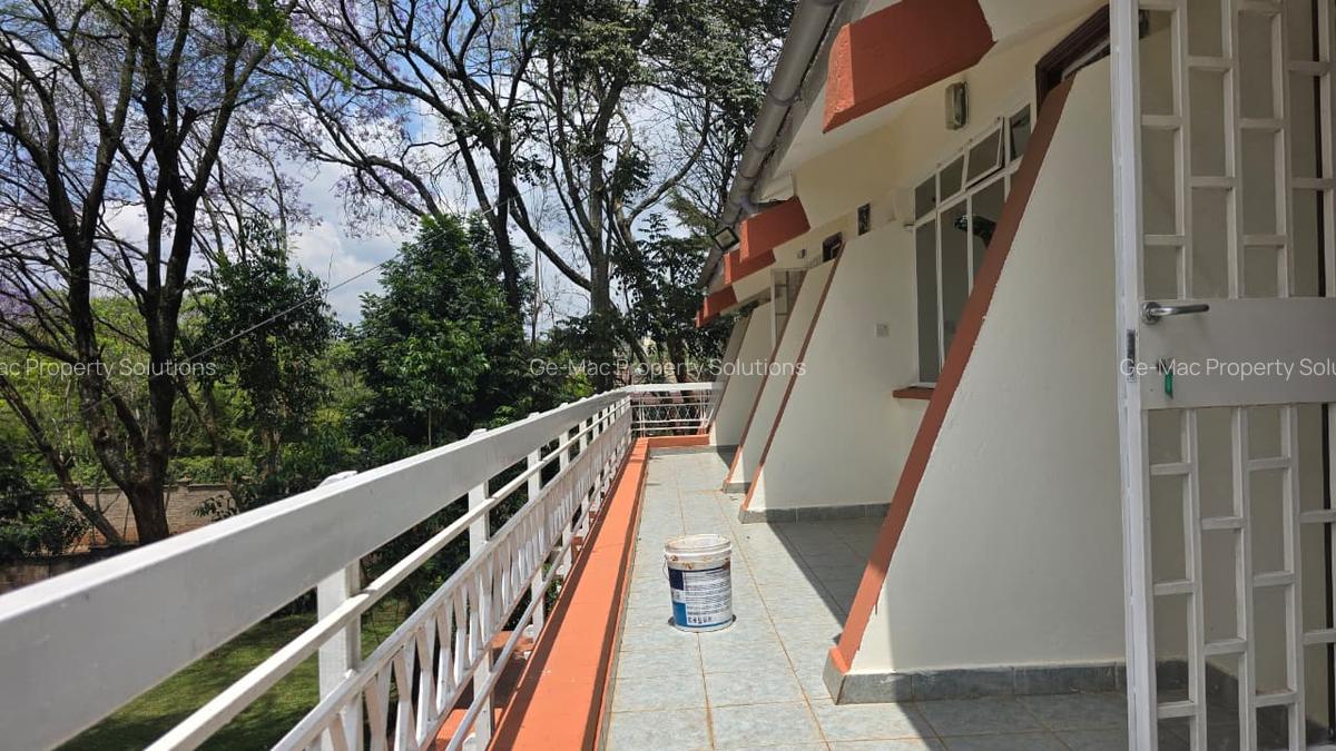 4 Bed House with En Suite in Runda - 15